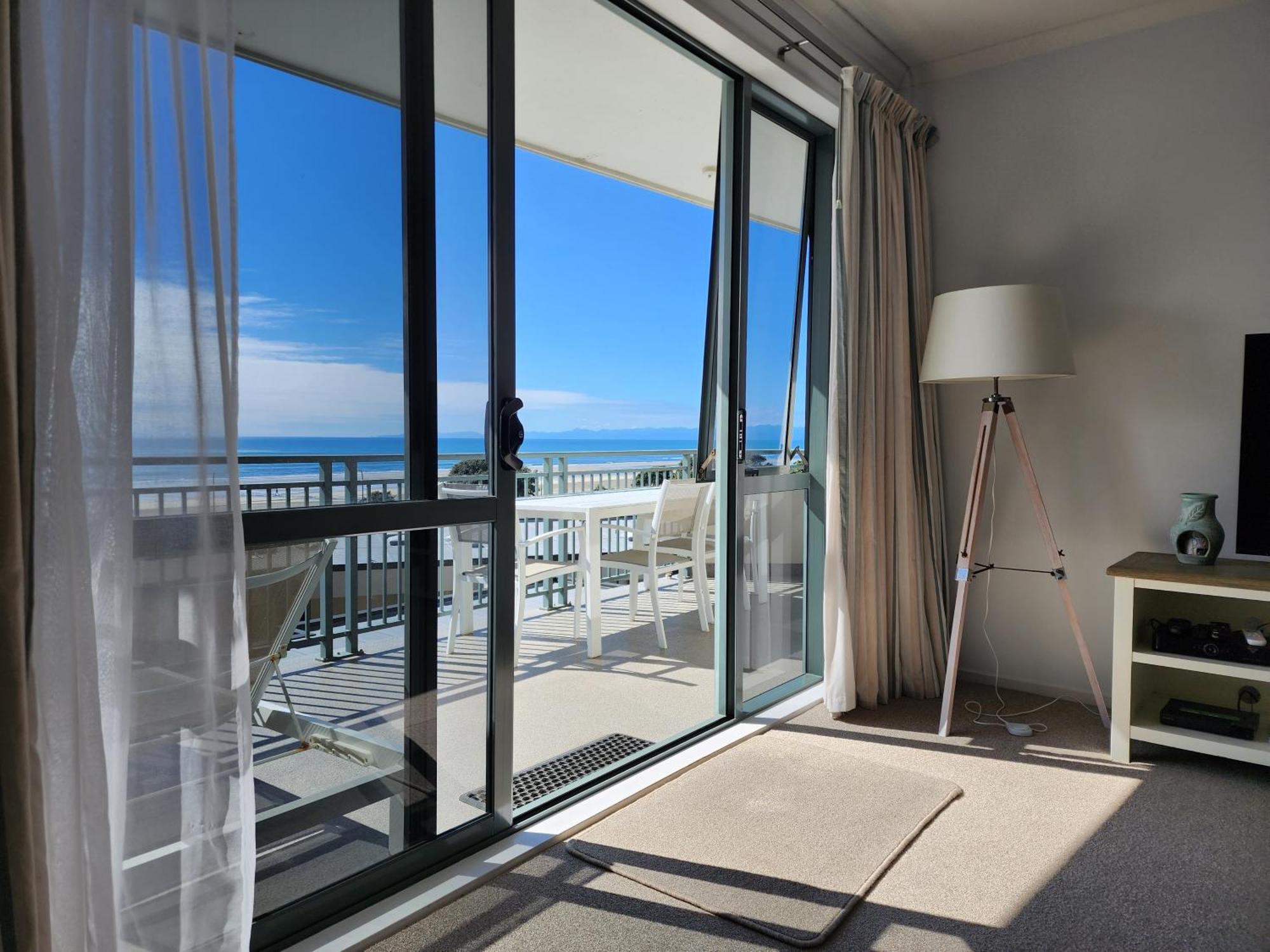 Beachpoint Apartments Ohope Exteriör bild