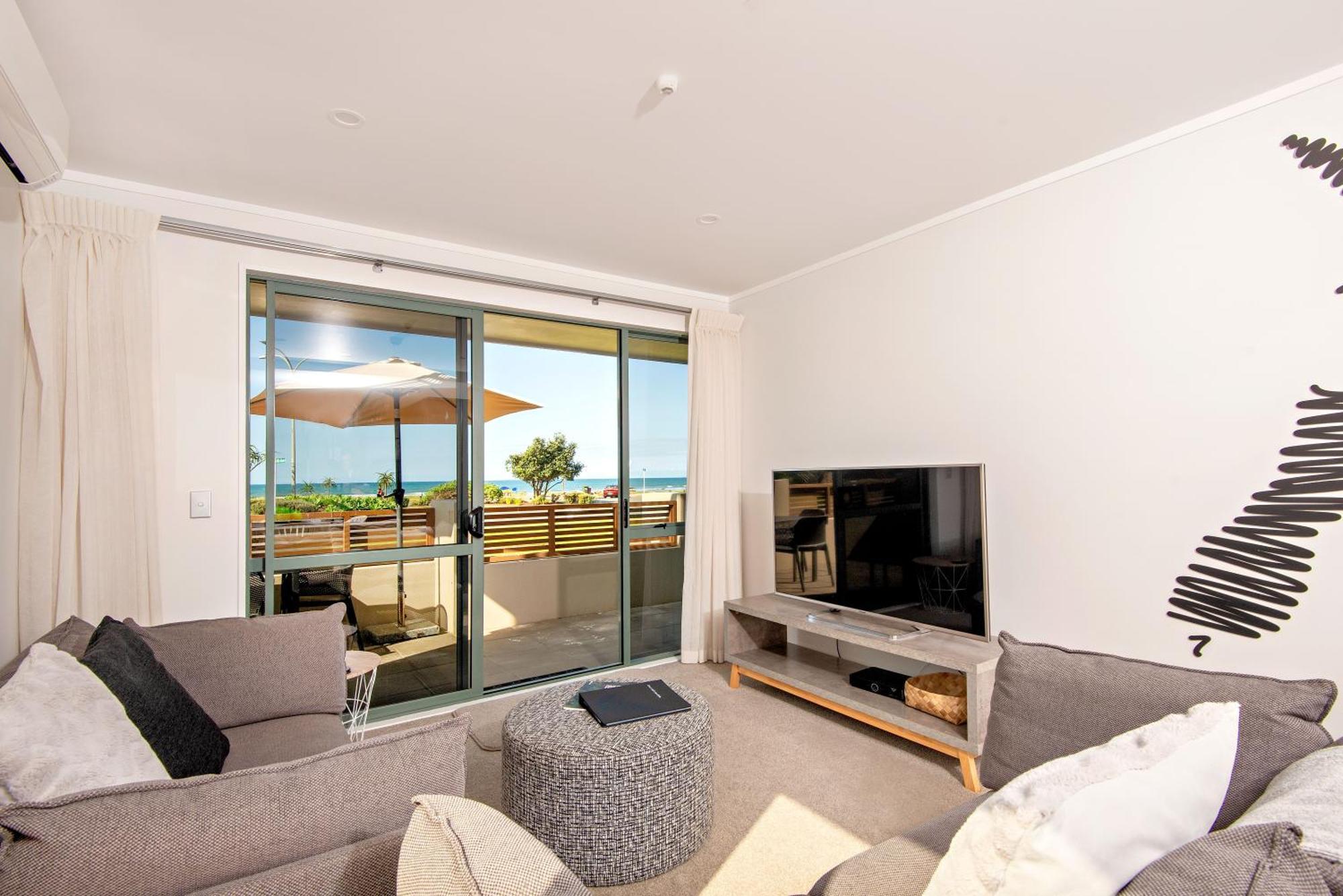 Beachpoint Apartments Ohope Exteriör bild